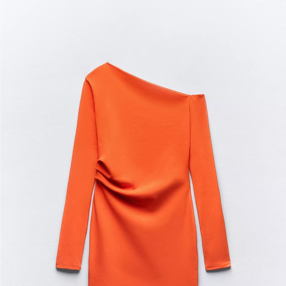 Elegant Orange One-Shoulder Dress